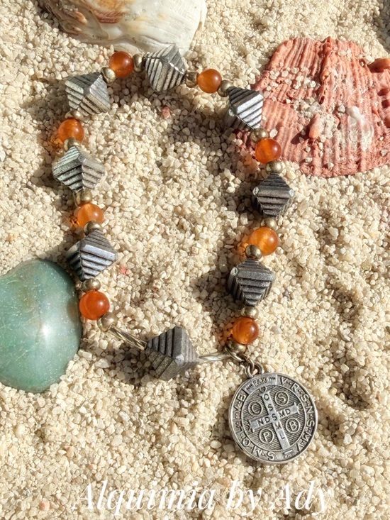 Alquimia Jewelry - Alquimia Orange Agate Bead Bracelet with Silver-Tone Medallion